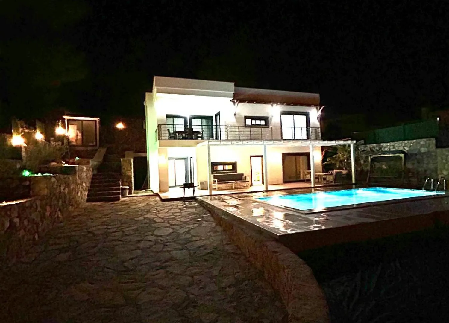 Kizilagacta Oezel Havuzlu Genis Bahceli Lueks Villa Bodrum 0*,